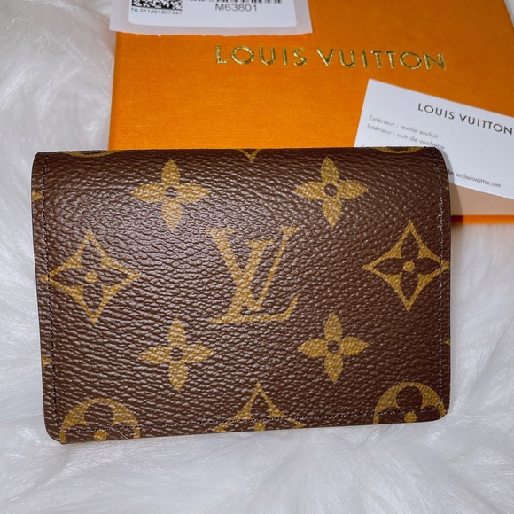 Louis Vuitton monogram card holder - Picture 3 of 11